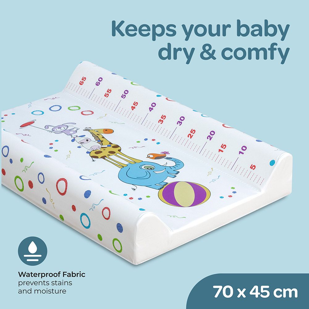 Moon - Waterproof Changing Mat - Circus - 70x45x10 cm