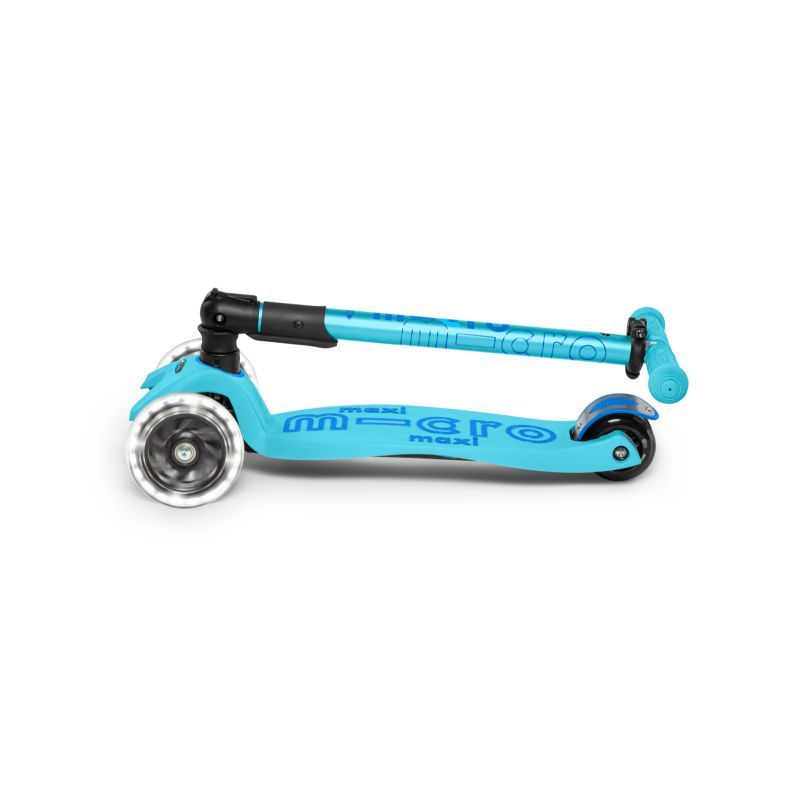 Micro - Maxi Deluxe Foldable Scooter LED Bright Blue