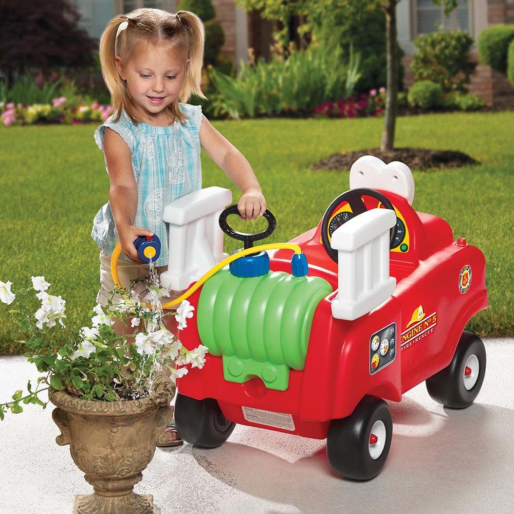 Little Tikes - Spray & Rescue Fire Truck