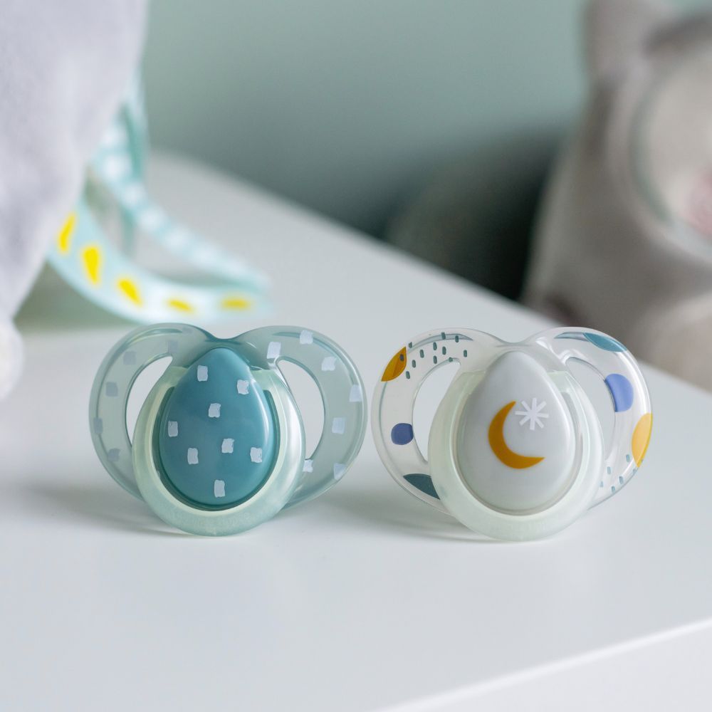 Tommee Tippee - Night Time Soother Pack of 2 - 6-18M - Blue Moon