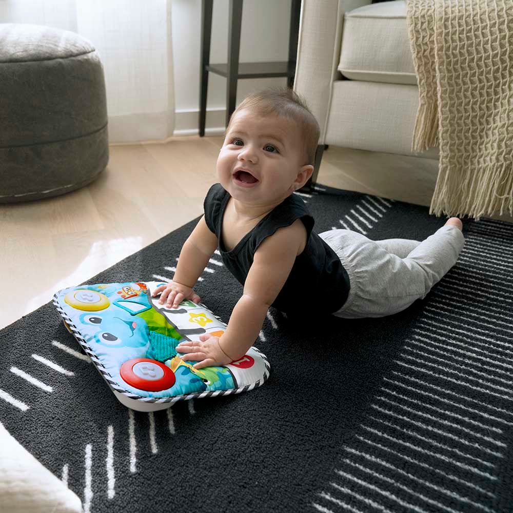 Baby Einstein - Neptunes Kick & Explore Musical Kick Pad & Crib Toy