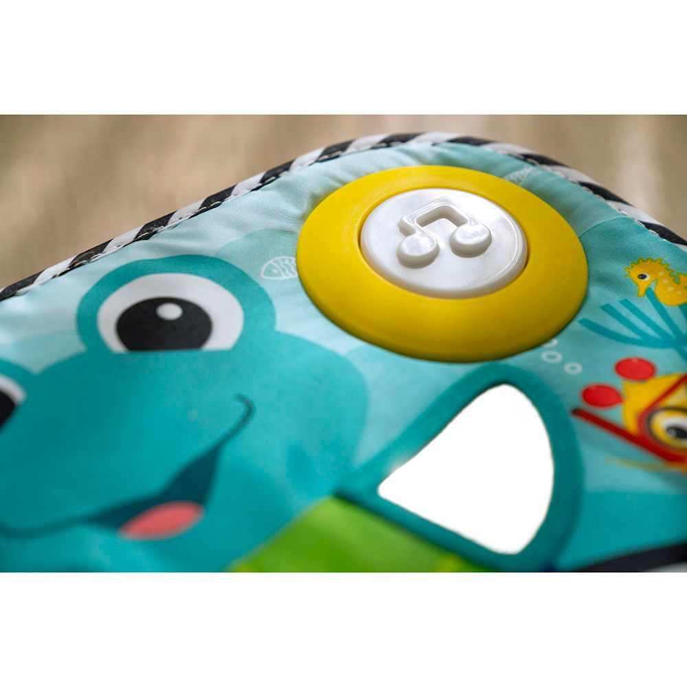 Baby Einstein - Neptunes Kick & Explore Musical Kick Pad & Crib Toy