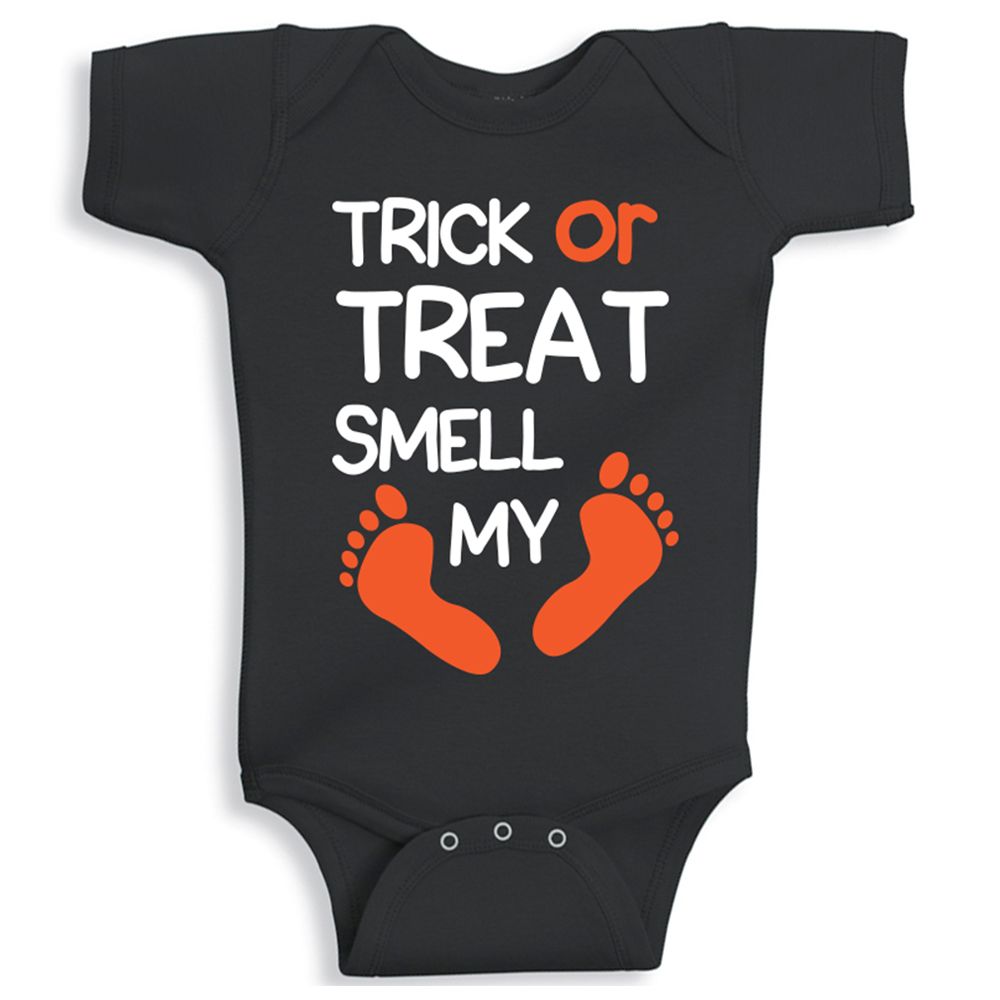 Twinkle Hands -Trick or Treat Smell My Feet Onesie