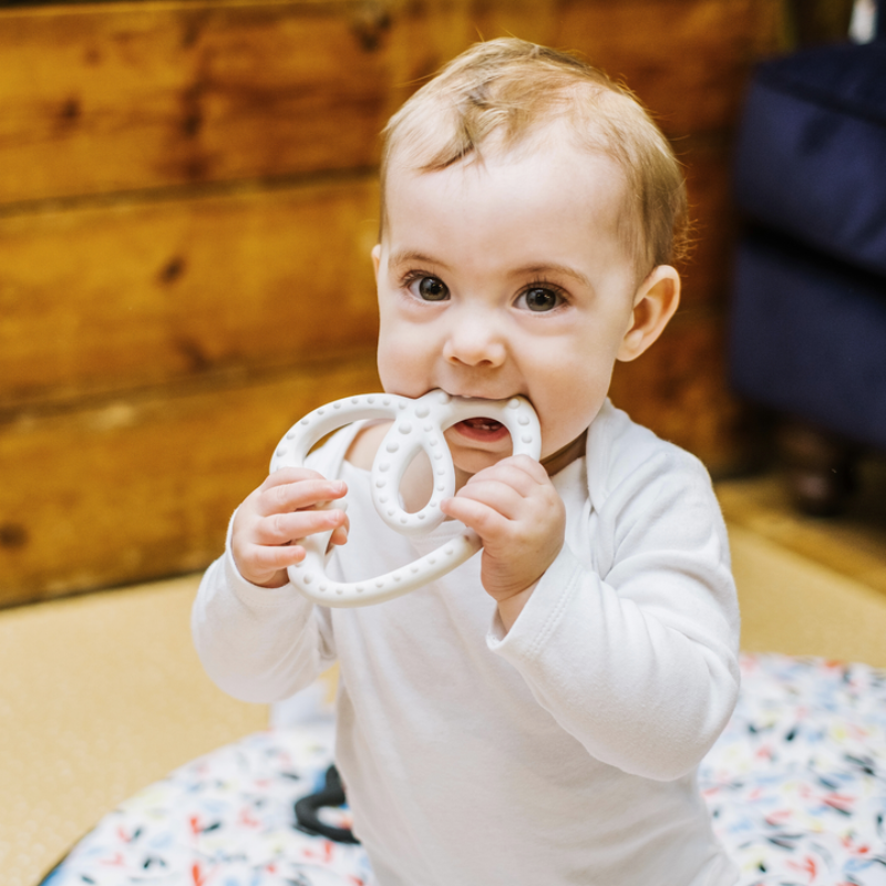 Etta Loves - Logo Shaped Natural Rubber Teether - White