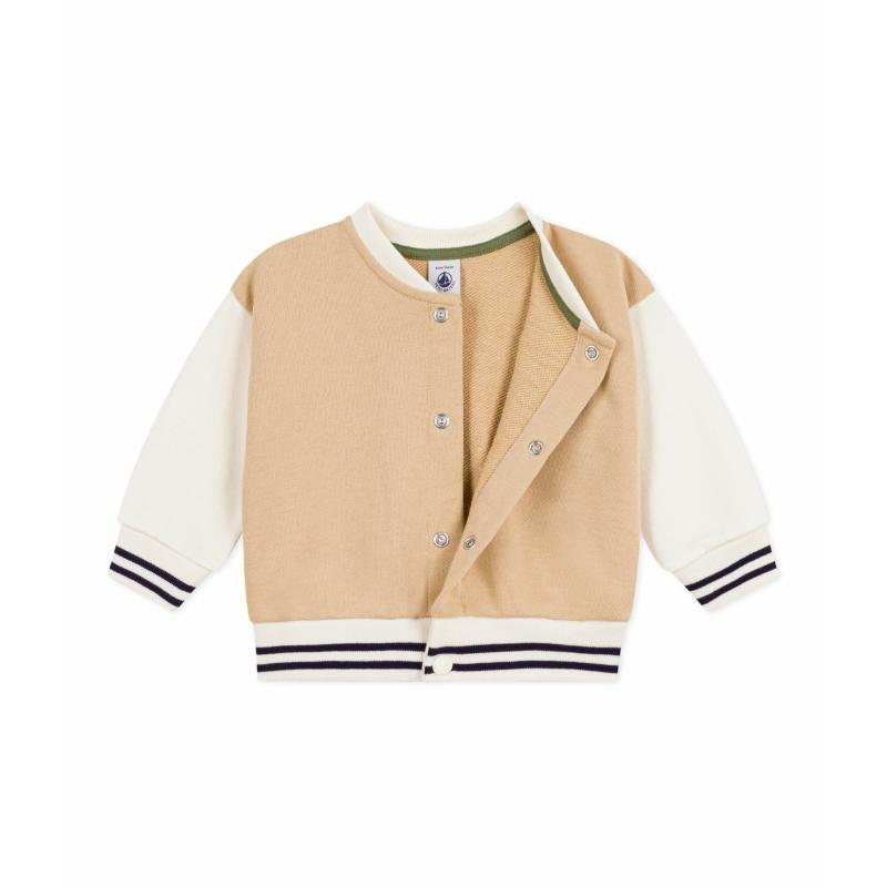 بيتي باتو - جاكيت بتصميم جامعي وألوان متباينة - بيج كاجو وأبيض حليبي