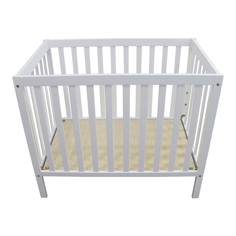 Bebesitos - ClassiComfort Wooden Baby Crib - White