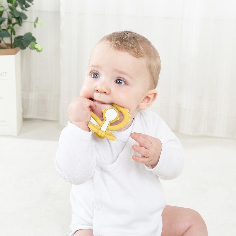 Mombella - Teether Toy - Hugging Monkey - Yellow