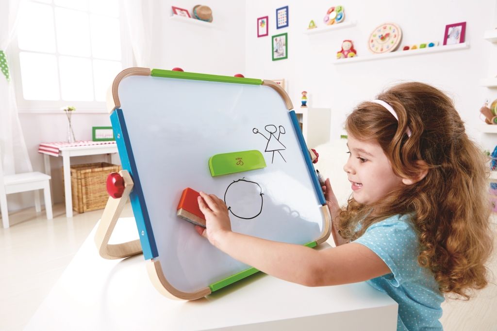 Hape Anywhere Art Studio