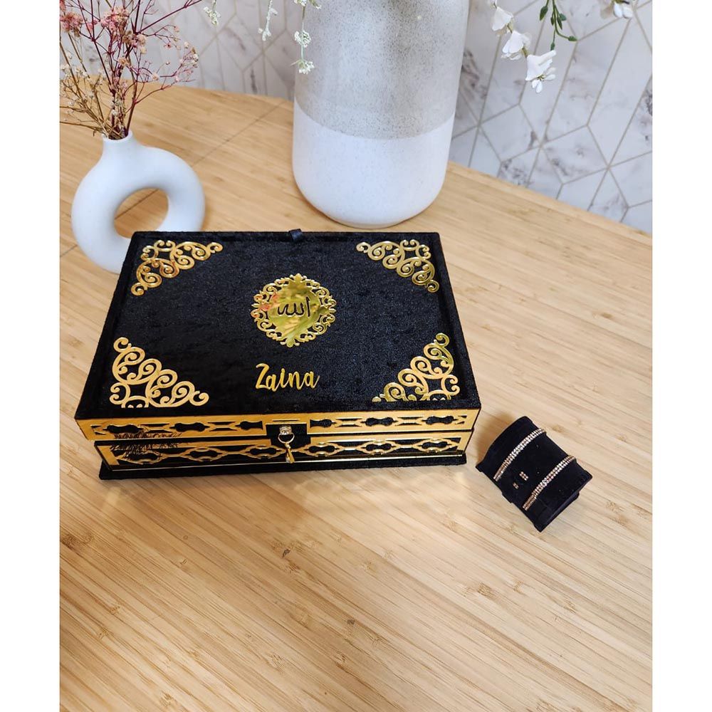 Zayoshe - Exclusive Personalized Islamic Gift Set With Quran - Black