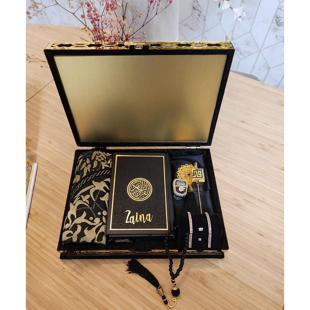 Zayoshe - Exclusive Personalized Islamic Gift Set With Quran - Black