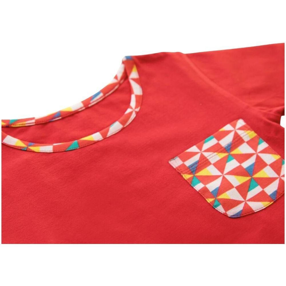 Ola Otter - Round Neck Tee w/ Pocket - Pinwheel Parade