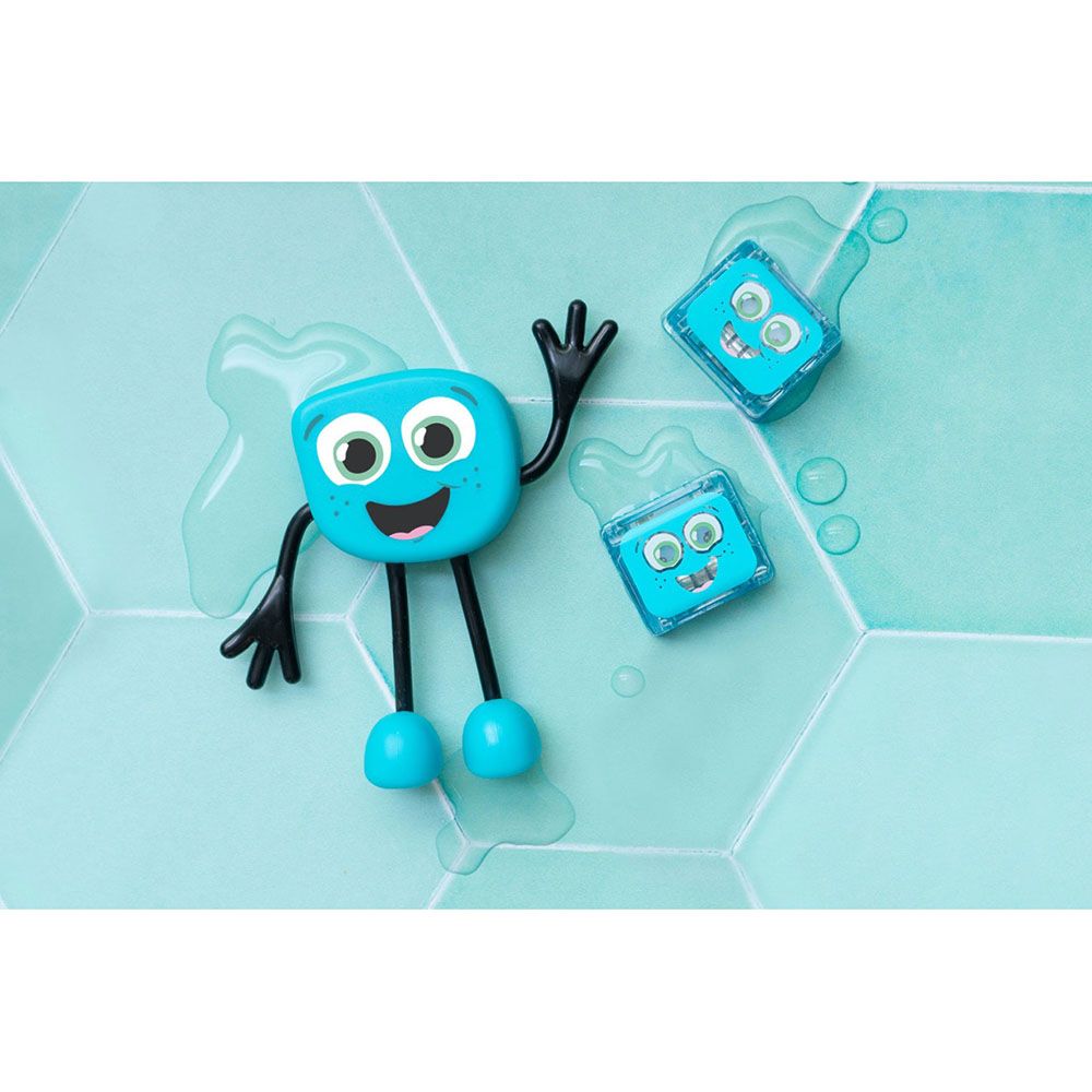 Glo Pals - Character & Light Up Bath Toys - Blair