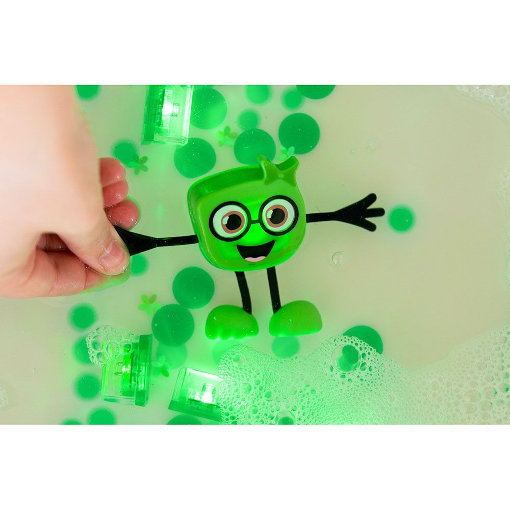 Glo Pals - Character & Light Up Bath Toys - Pippa