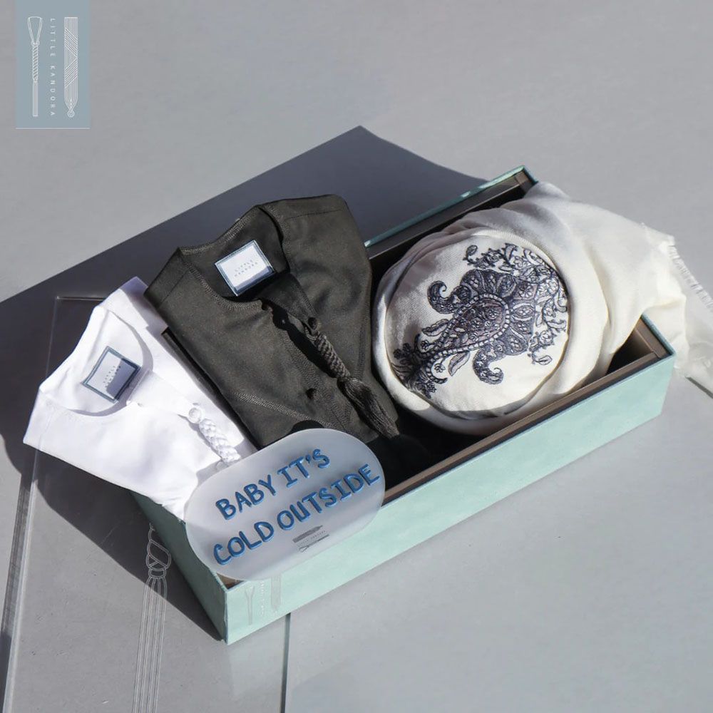 Little Kandora - Personalized Winter Gift Box 2 For Boy