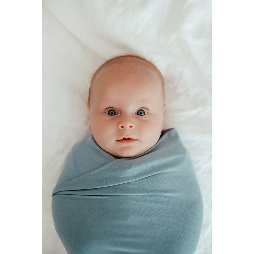 Anvi Baby - Stretchy Bamboo Spandex Swaddle & Hat - Celestial Blue