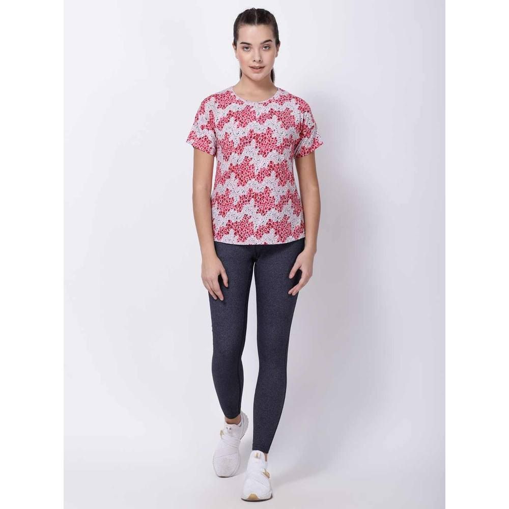 Studioactiv - Printed Ace Tee Curvy - Pink Red_2XL