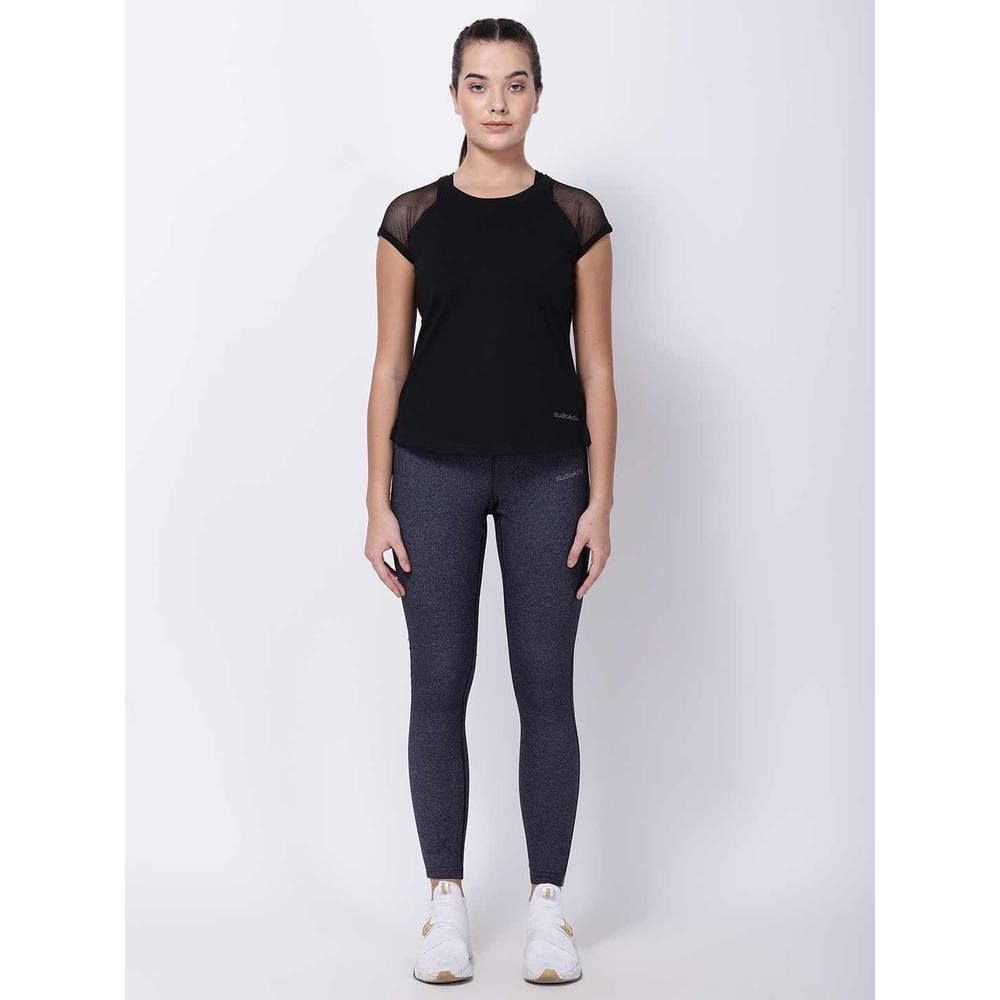 Studioactiv - Classy Lady Tee Curvy - Black_XL