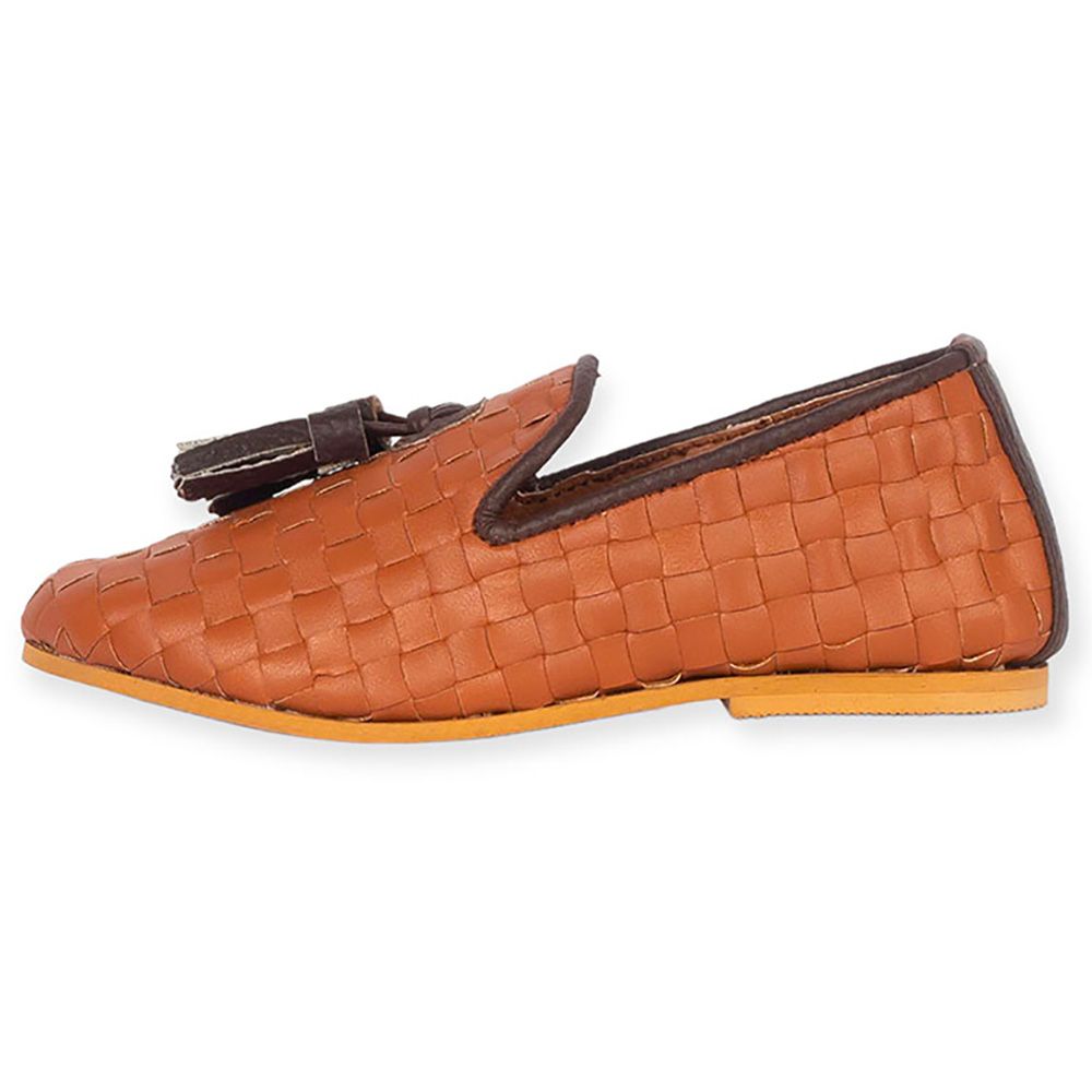 Arooq - Woven Unisex Loafers - Brown