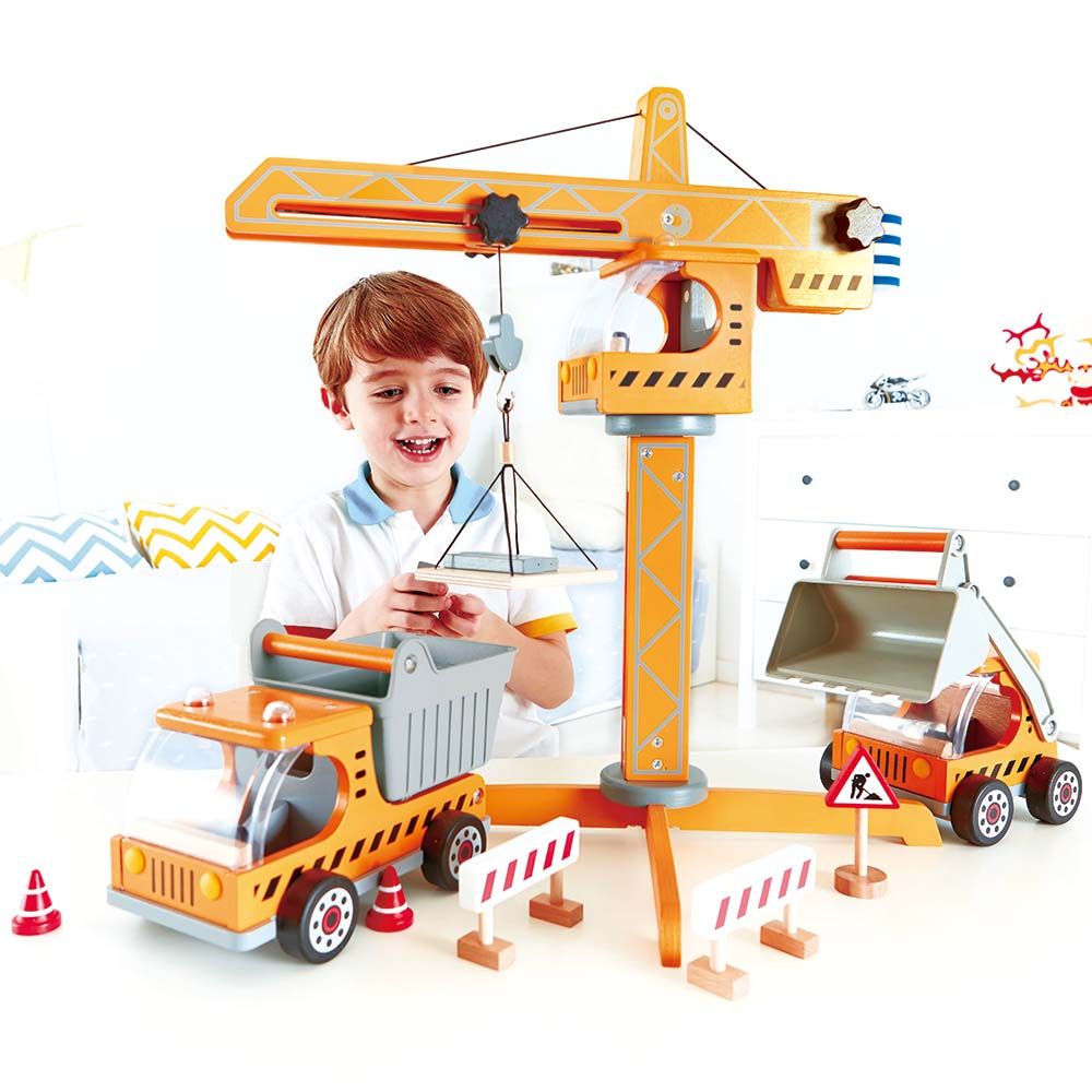 Hape - Construction Wooden Crane Lift Set - 10pcs