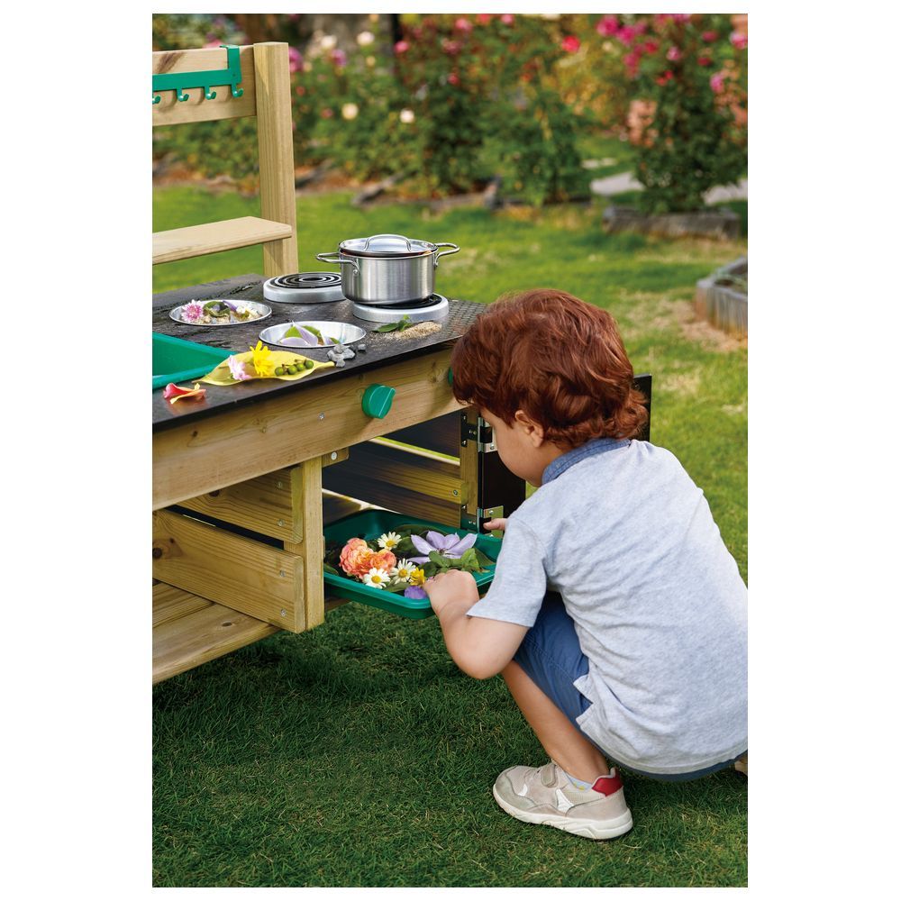 Hape - Outdoor Kitchen Playset With Accessories