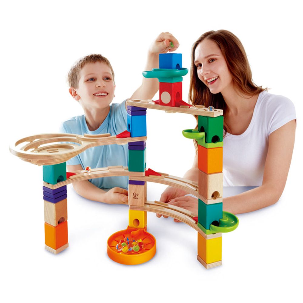 Hape - Quadrilla Cliffhanger Marble Run Race 44pcs + 50 marbles