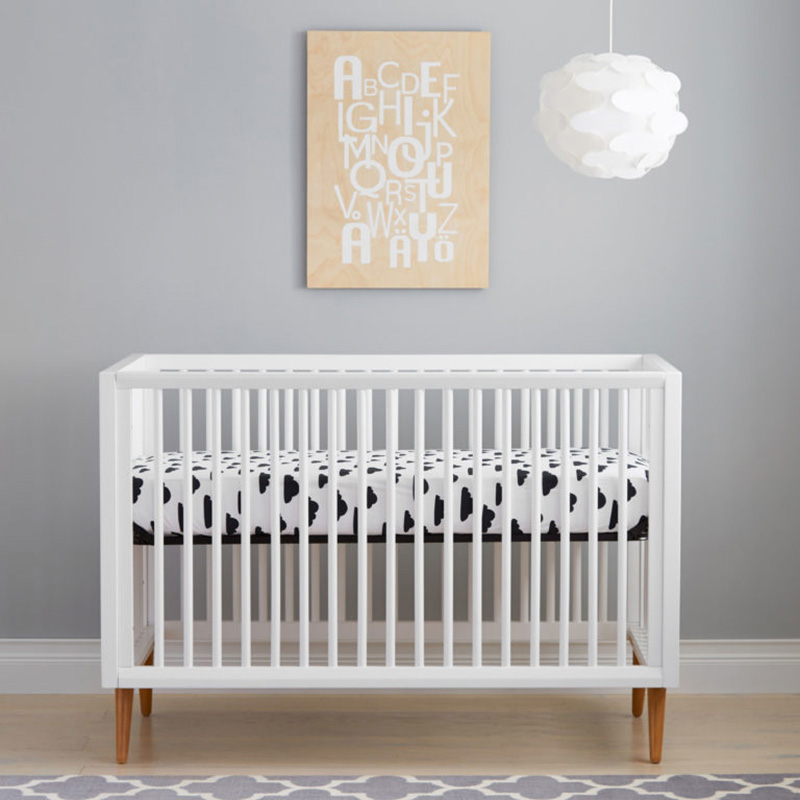 Kolcraft Roscoe 3 in 1 Convertible Crib White Buy at Best Price from Mumzworld