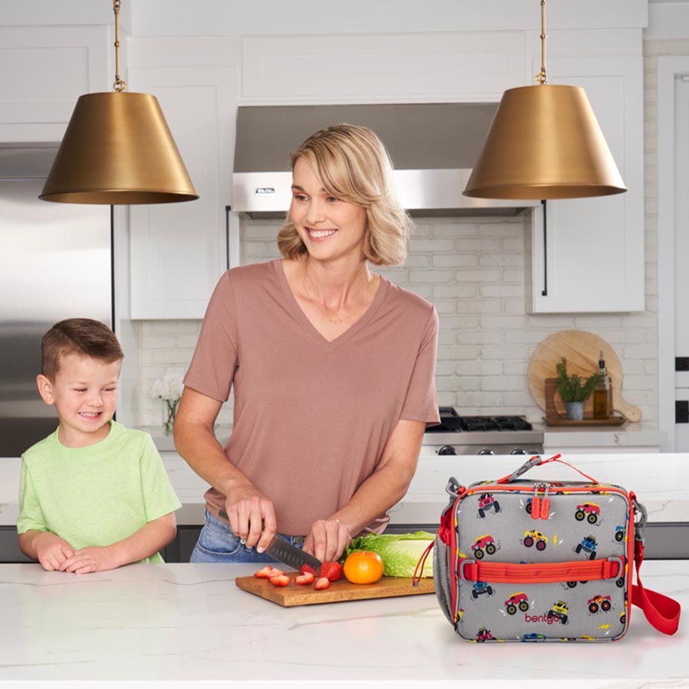 Bentgo - Kids Prints Lunchbox & Lunchbag - Trucks