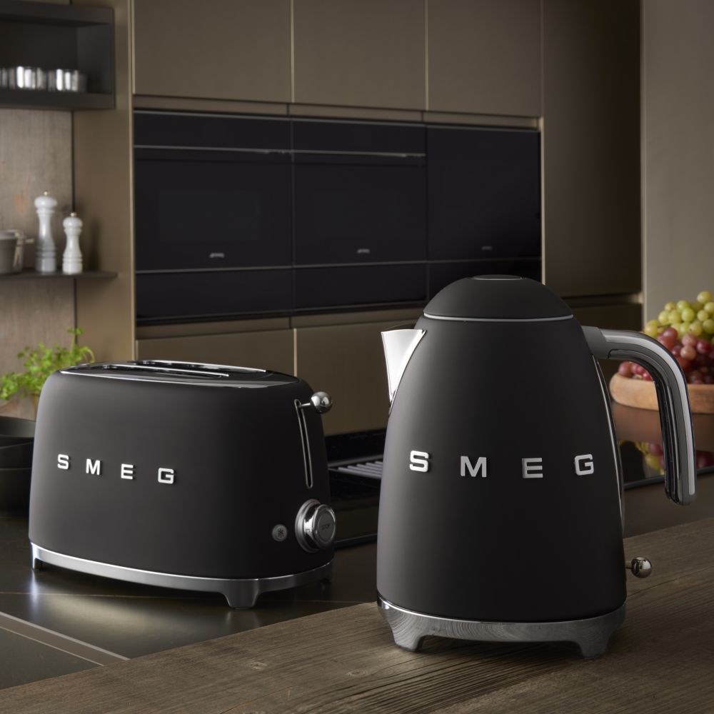 Smeg - 2 Slice Toaster - Black Matt