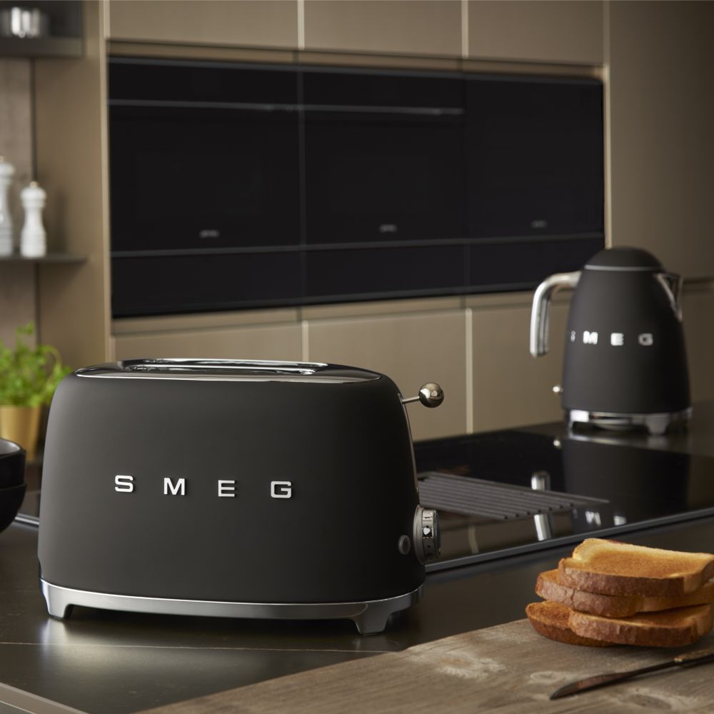 Smeg - 2 Slice Toaster - Black Matt