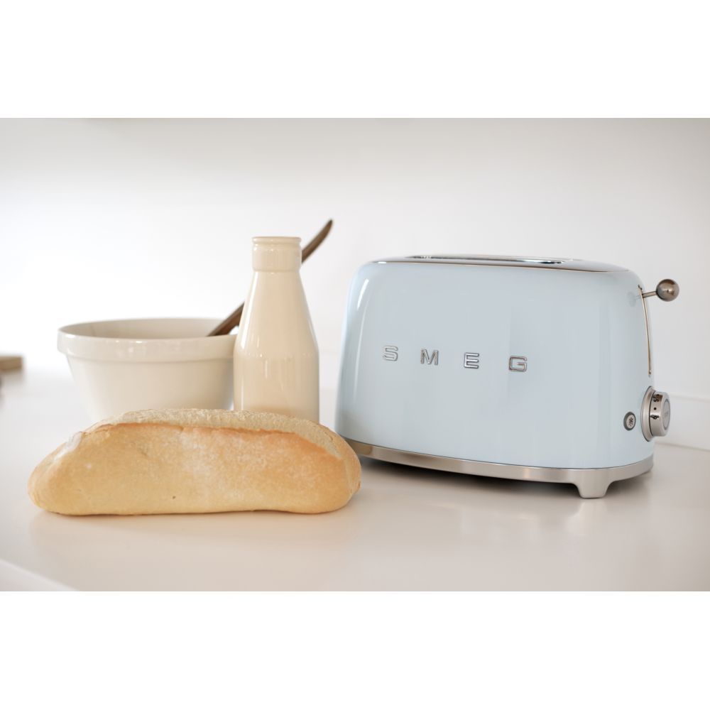 Smeg - 2 Slice Toaster 50's Retro Style 950W - Pastel Blue