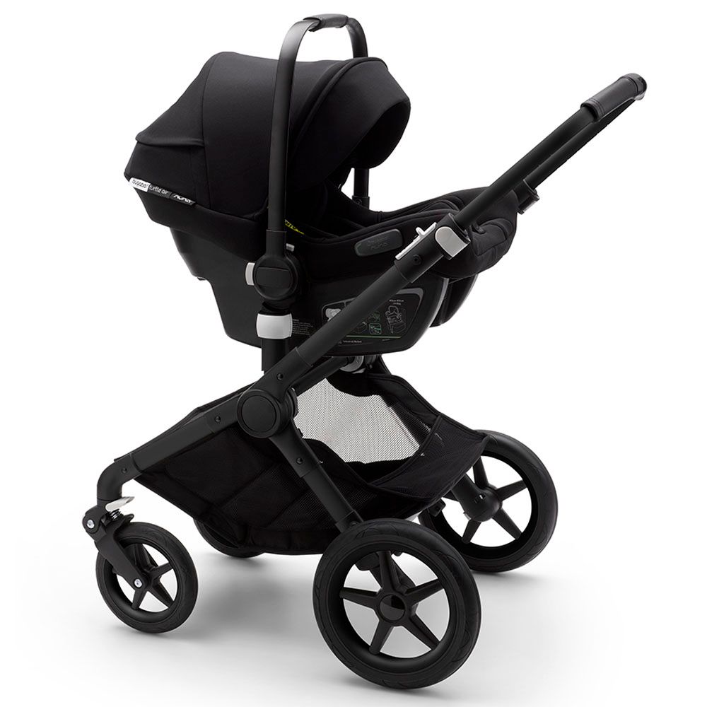 Bugaboo - Turtle Air By Nuna Car Seat Gr 0+ + FREE Isofix Wingbase - Black