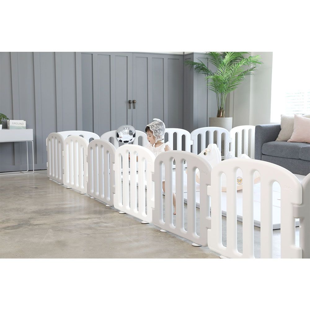 iFam - First Baby Room playard - 10pcs 140x200 - White & Grey