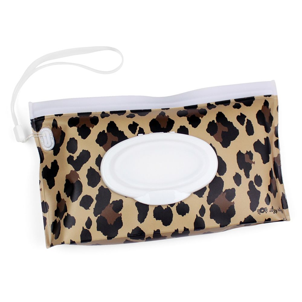 Itzy Ritzy - Travel Pouch Wipes Case - Leopard