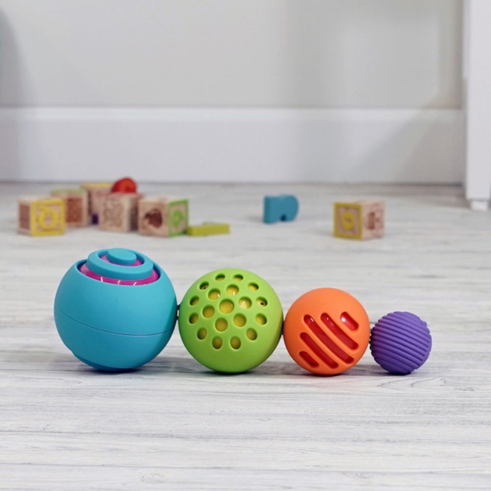 Fat Brain Toys - Oombee Ball