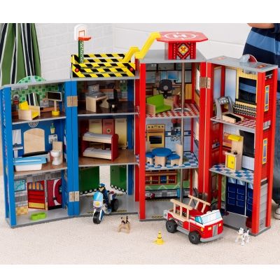 KidKraft Everyday Heroes Wooden Playset