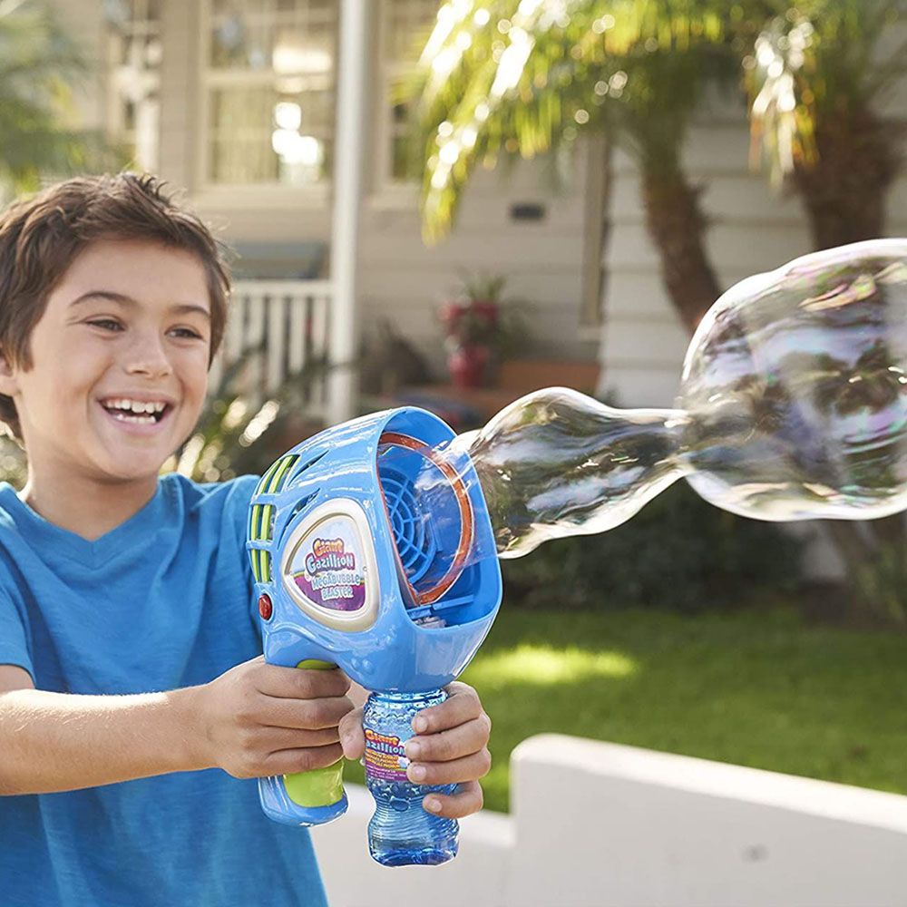 Gazillion - Mega Bubble Blaster Battery Operated