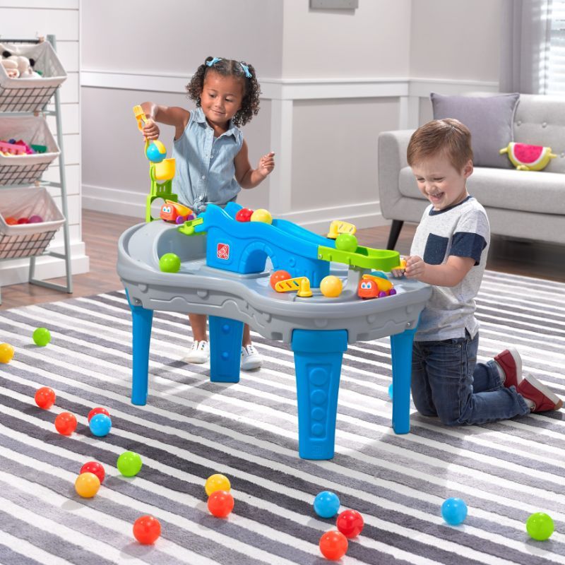 Step2 - Ball Buddies Truckin & Rollin Play Table