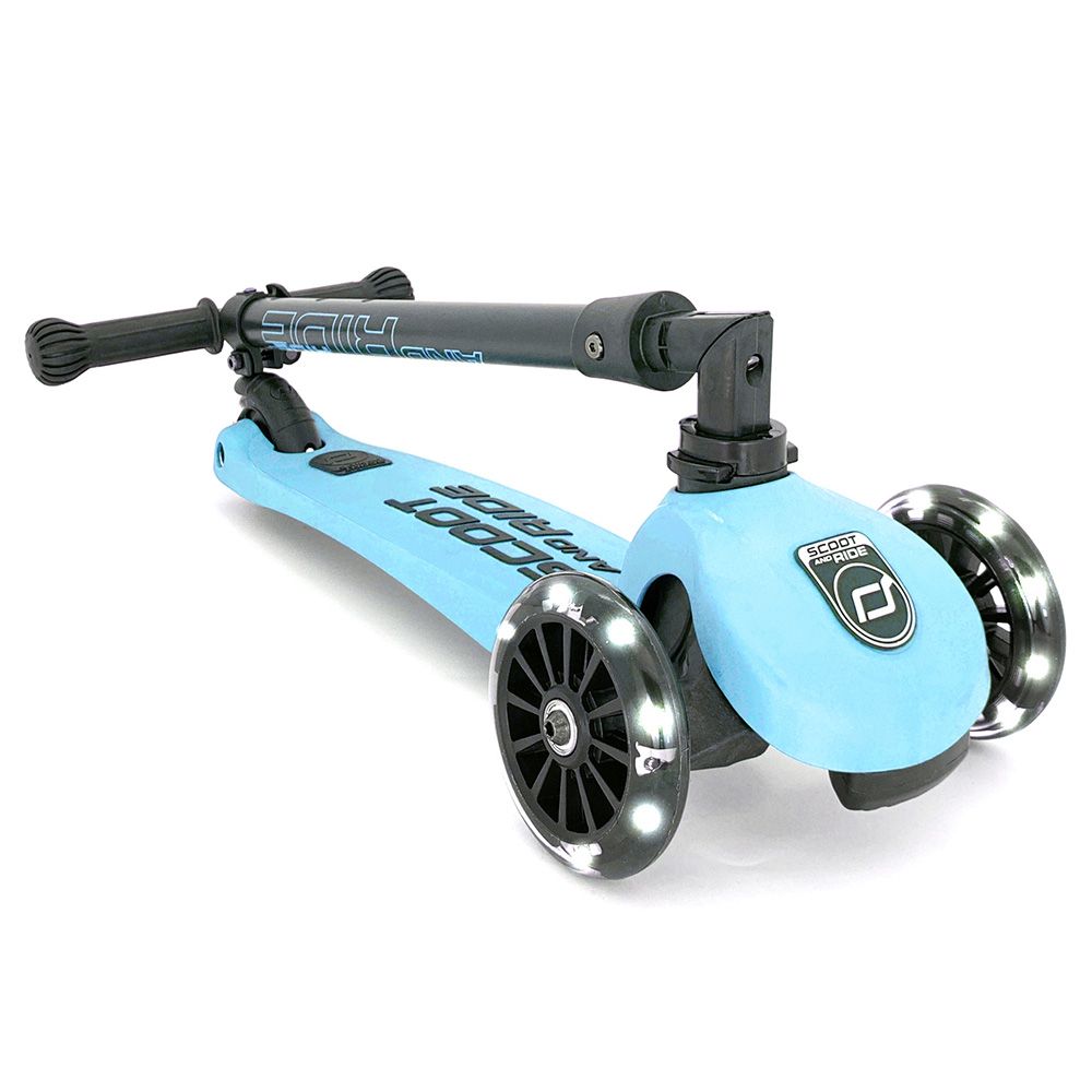 Scoot & Ride - Highwaykick 3 LED Scooter - Blueberry