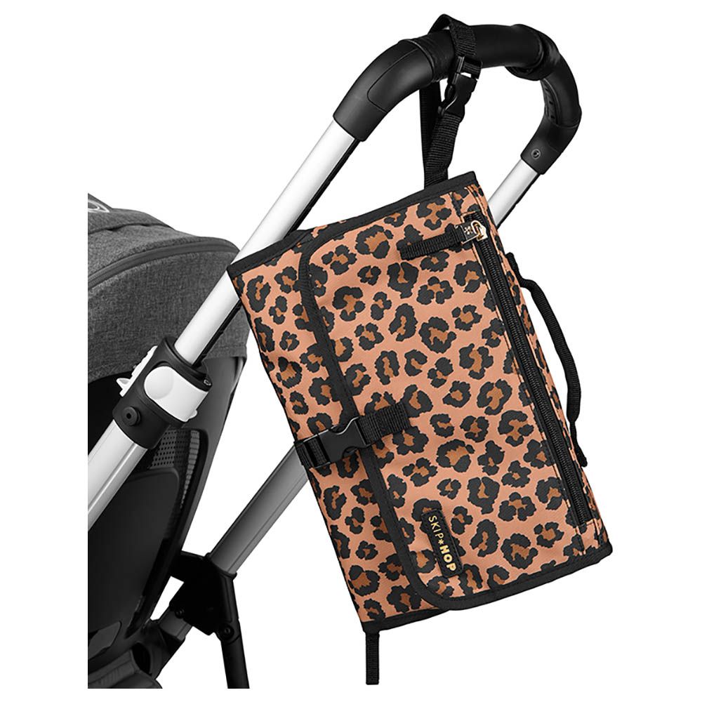 Skip Hop - Pronto Changing Station - Classic Leopard