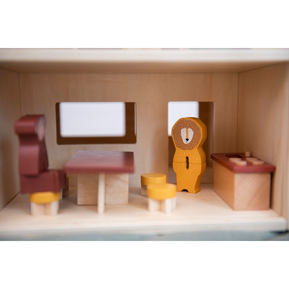 Trixie - Wooden Play House With Accessories