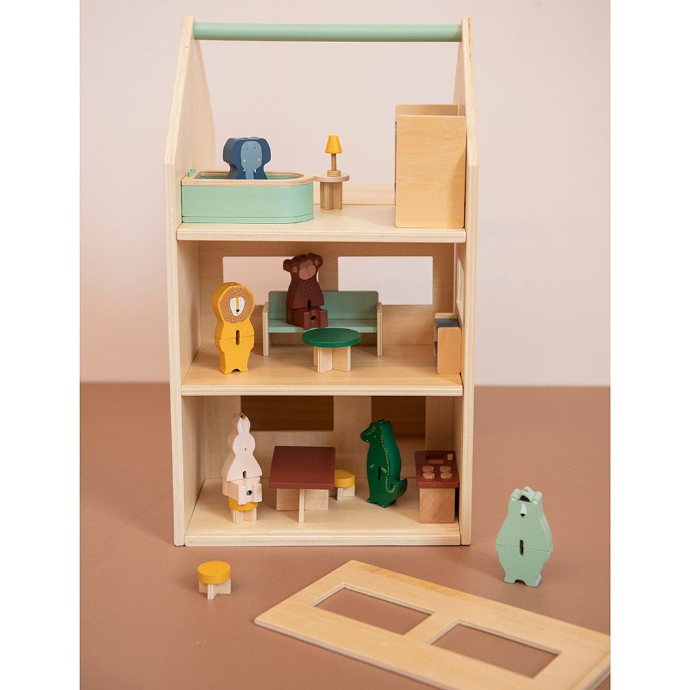 Trixie - Wooden Play House With Accessories