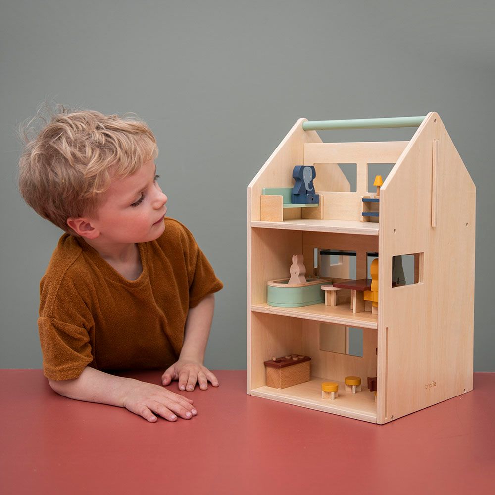 Trixie - Wooden Play House With Accessories