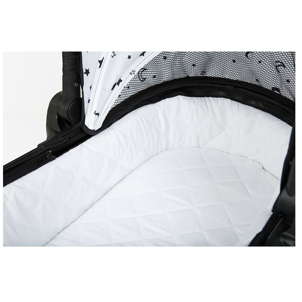 Bumble & Bird - Dove Carry Cot - Black (Exclusive)