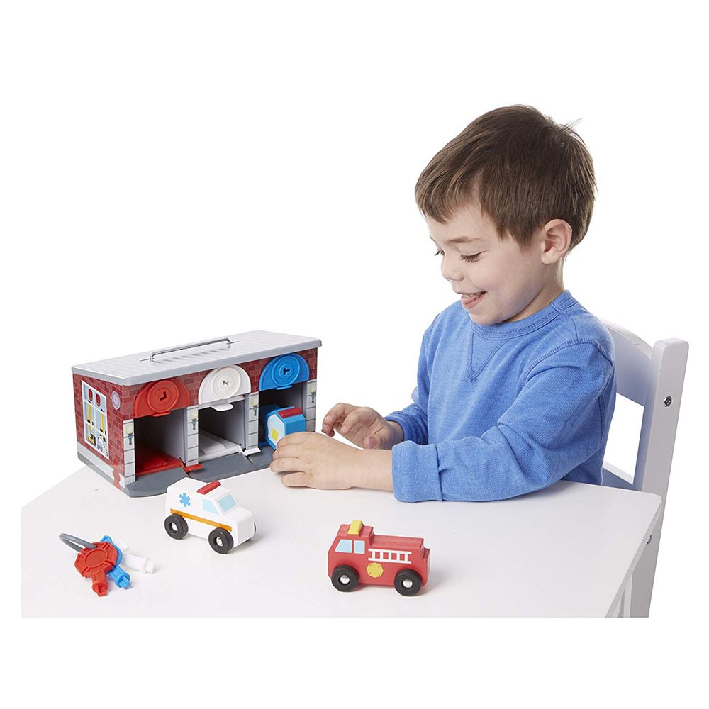 Melissa & Doug - Keys & Cars Rescue Garage