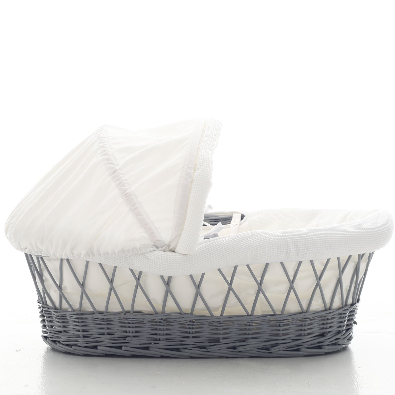 Teknum - Infant Wicker Moses Basket W/ Waffle Beddings - Grey