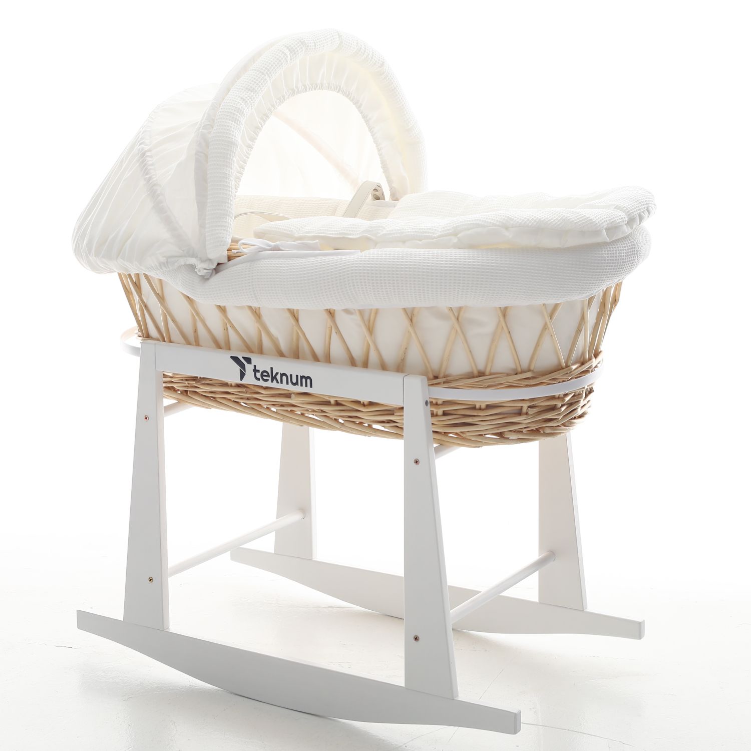 Teknum - Infant Wicker Moses Basket W/ Waffle Beddings - Brown