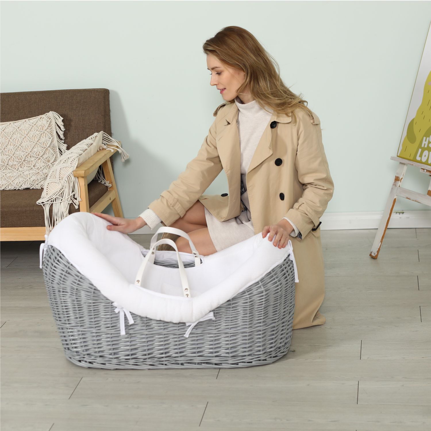 Teknum - Infant Wicker Pod Moses Basket W/ Waffle Beddings - Grey