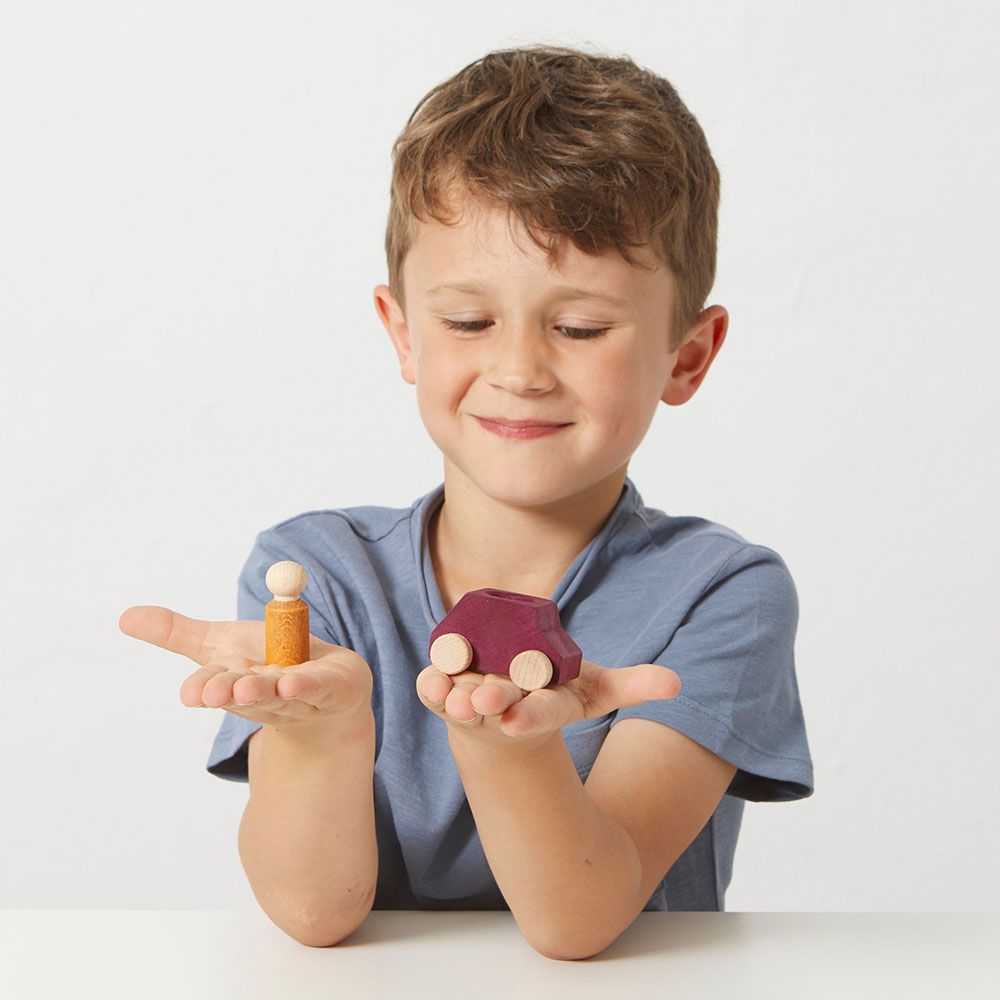 Lubulona - Plum Wooden Car W/ Figure