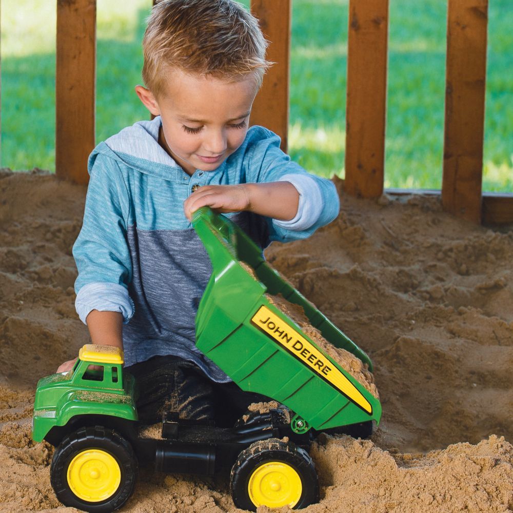 John Deere - Big Scoop Dump Truck