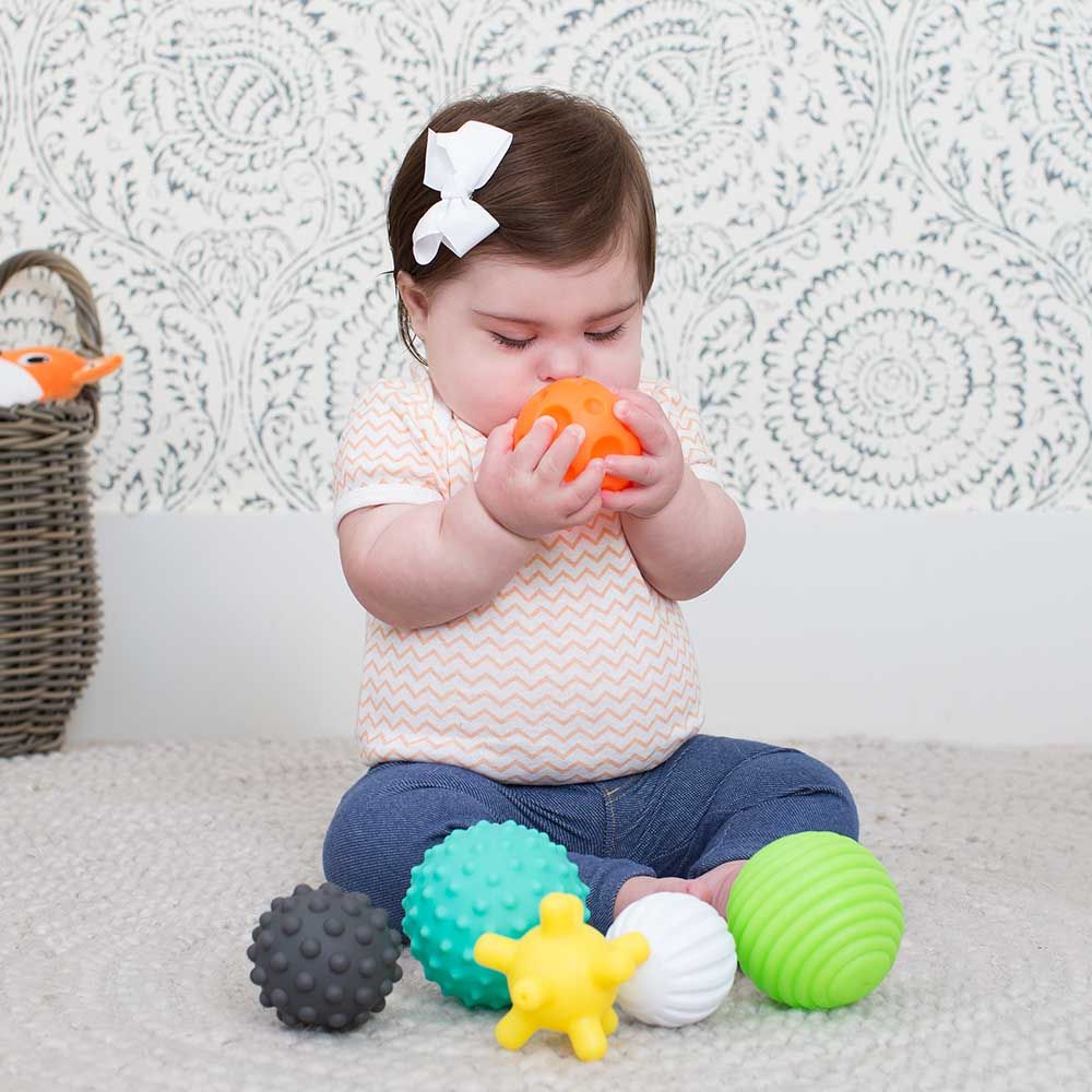 Infantino - Textured Multi Ball Sensory Toy Set - 6 Pcs